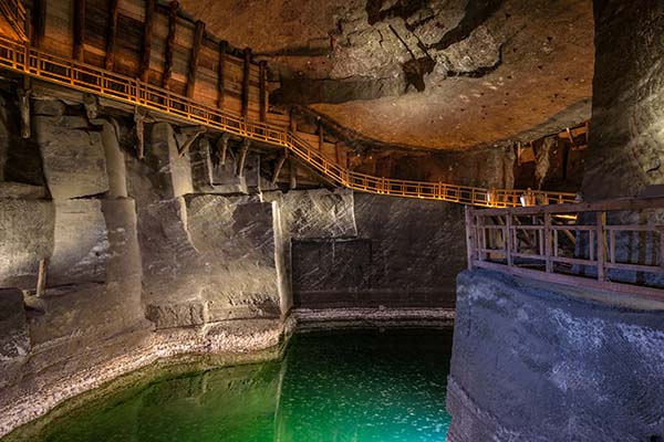 krakow salt mines